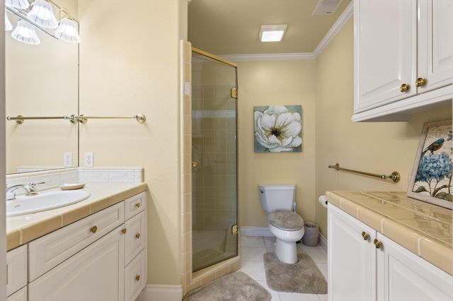 400 Marmore Rd, Chico, CA 95928