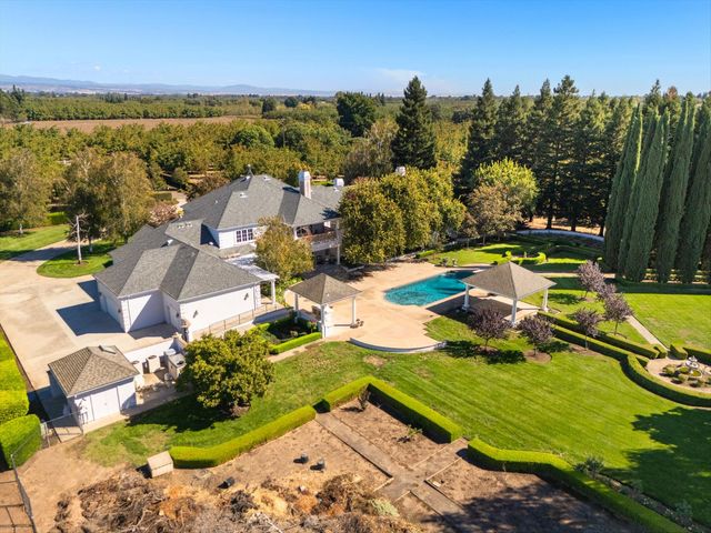 400 Marmore Rd, Chico, CA 95928