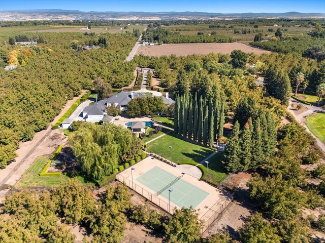 400 Marmore Rd, Chico, CA 95928