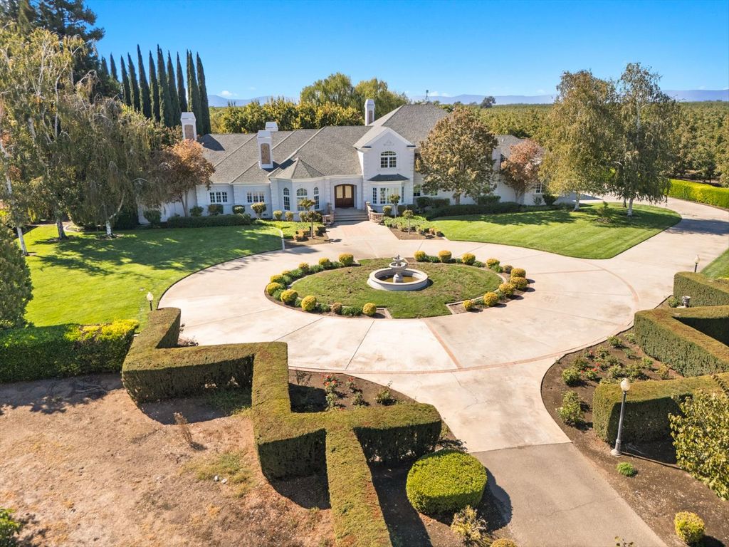 400 Marmore Rd, Chico, CA 95928