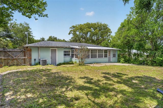 129 COLOMBA ROAD, Debary, FL 32713