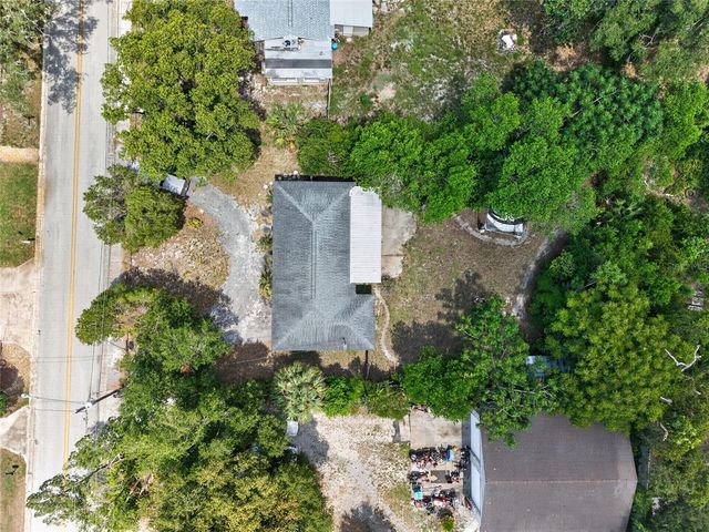 129 COLOMBA ROAD, Debary, FL 32713