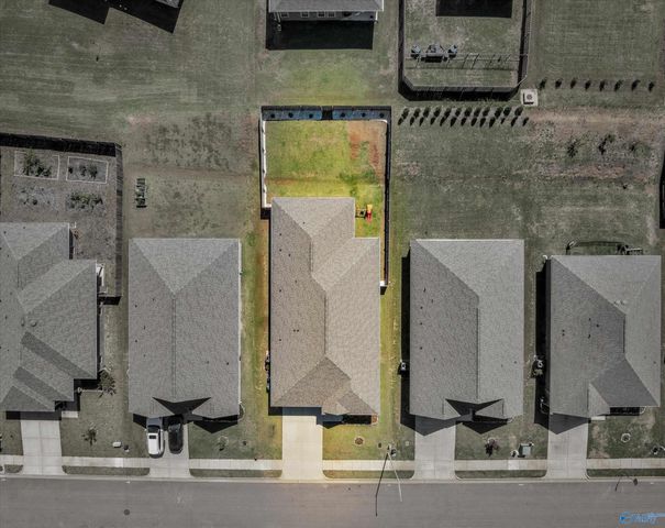 15706 Mizewell Lane, Harvest, AL 35749