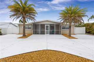 12179 Boat Shell DR, Matlacha Isles, FL 33991