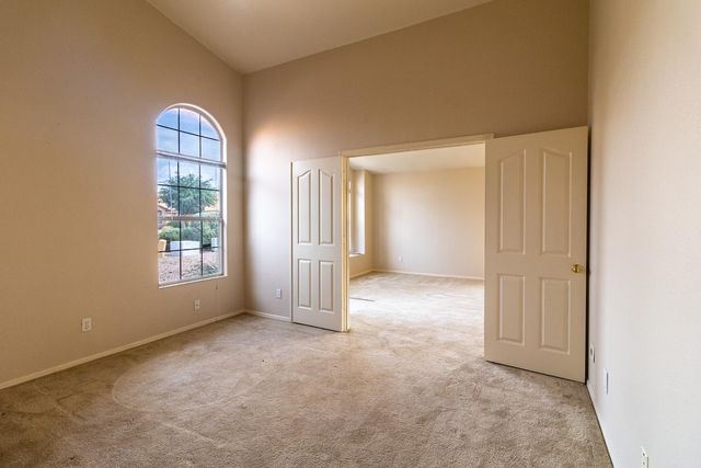 6919 E Lobo Avenue, Mesa, AZ 85209