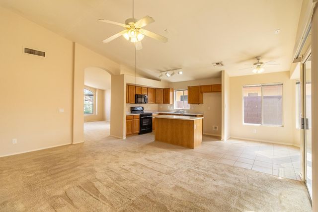 6919 E Lobo Avenue, Mesa, AZ 85209