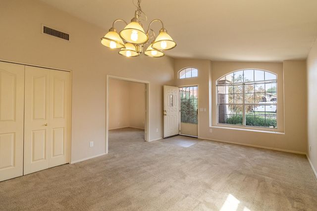 6919 E Lobo Avenue, Mesa, AZ 85209