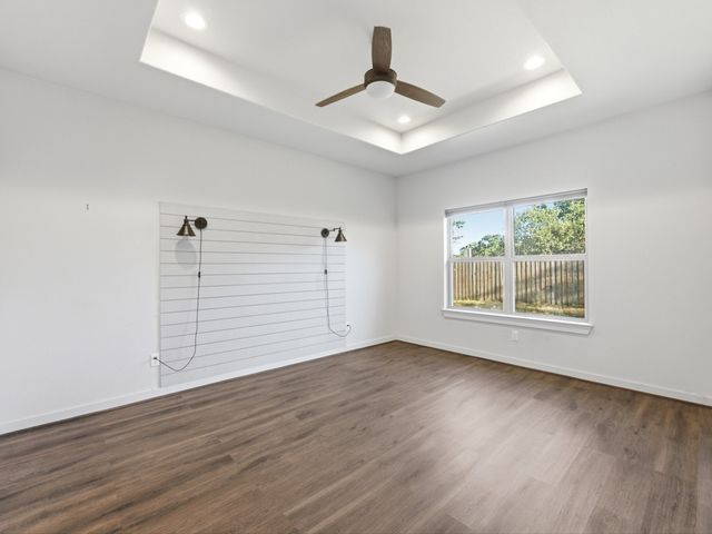 196 Bridwell Lane, Runaway Bay, TX 76426