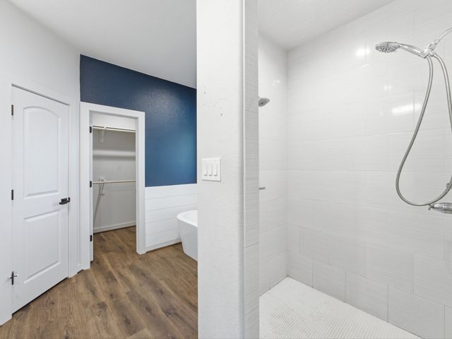 196 Bridwell Lane, Runaway Bay, TX 76426