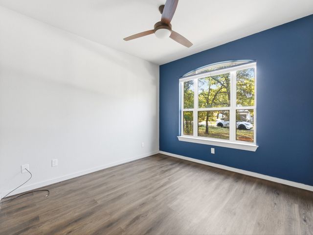 196 Bridwell Lane, Runaway Bay, TX 76426