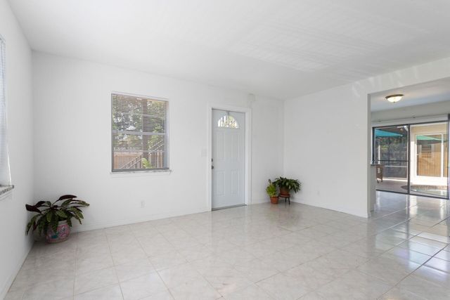 216 S Ocean Breeze #1 Dn, Lake Worth Beach, FL 33460