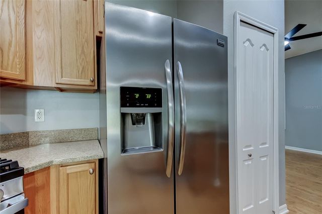 9002 SPRING GARDEN WAY, Tampa, FL 33626