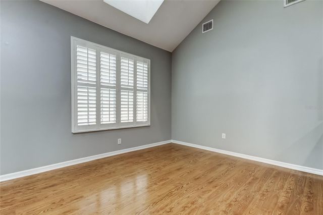 9002 SPRING GARDEN WAY, Tampa, FL 33626