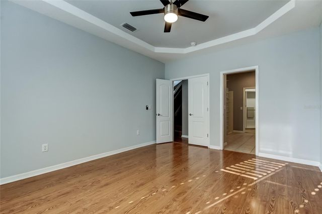 9002 SPRING GARDEN WAY, Tampa, FL 33626