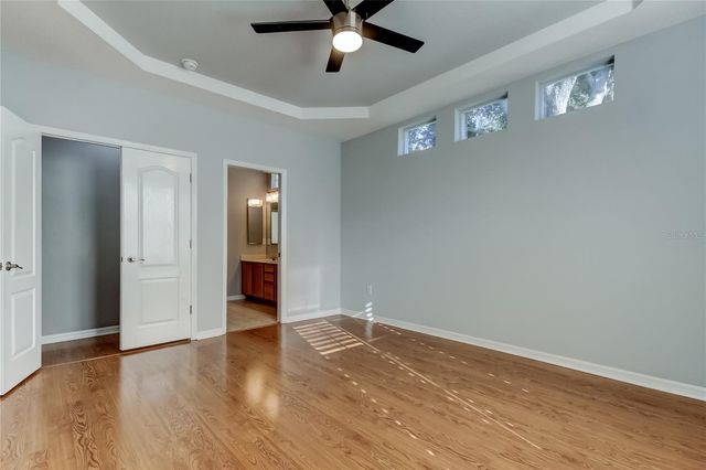 9002 SPRING GARDEN WAY, Tampa, FL 33626