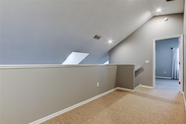 9002 SPRING GARDEN WAY, Tampa, FL 33626