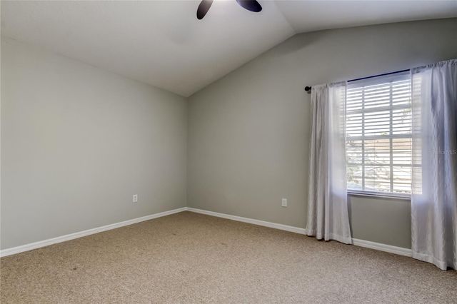 9002 SPRING GARDEN WAY, Tampa, FL 33626