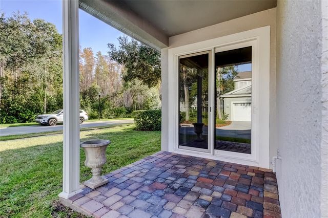 9002 SPRING GARDEN WAY, Tampa, FL 33626