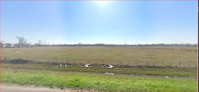 4140 E Highway 6, Alvin, TX 77511