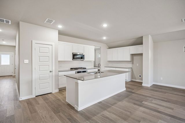 10609 Blakely Creek Road, Fort Worth, TX 76126