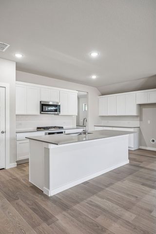 10609 Blakely Creek Road, Fort Worth, TX 76126