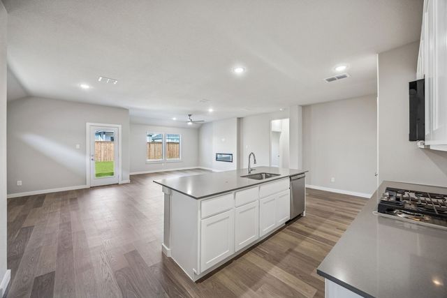 10609 Blakely Creek Road, Fort Worth, TX 76126