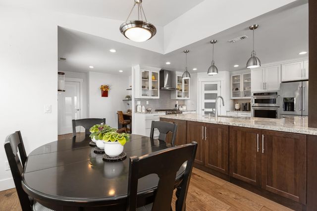 4001 Walnut Dr, Rescue, CA 95672