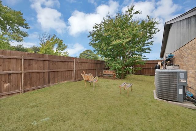 537 N Park Drive, Saginaw, TX 76179