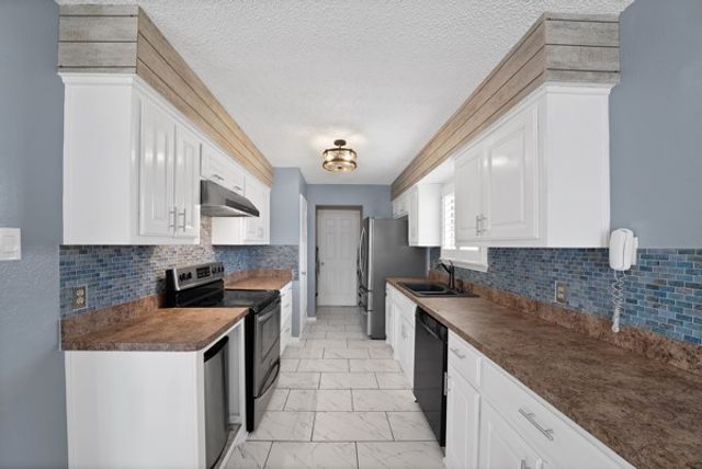 537 N Park Drive, Saginaw, TX 76179