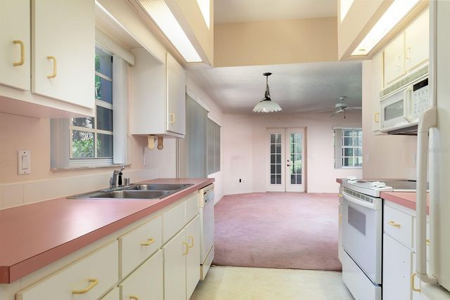 167 JUNIPER WAY, Tavares, FL 32778