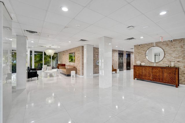 3200 NE 36th Street 220, Fort Lauderdale, FL 33308