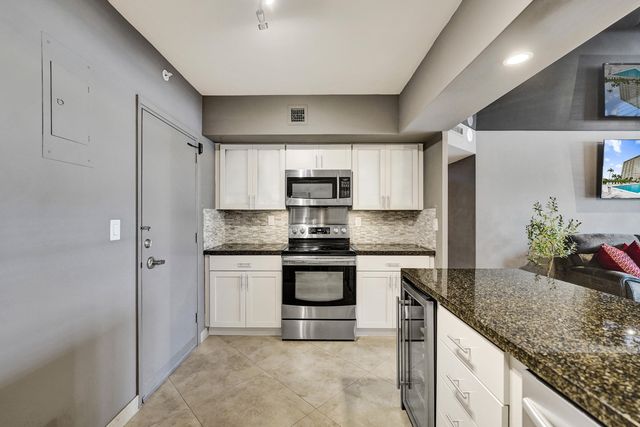 3200 NE 36th Street 220, Fort Lauderdale, FL 33308