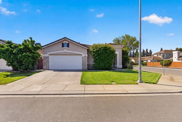 3400 Sleepy Hollow Ln, Modesto, CA 95355