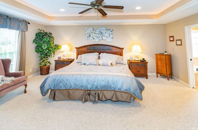 8200 Whitetail Trail, Evansville, IN 47711