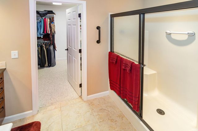 8200 Whitetail Trail, Evansville, IN 47711