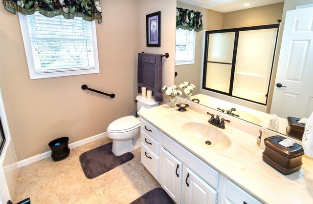 8200 Whitetail Trail, Evansville, IN 47711