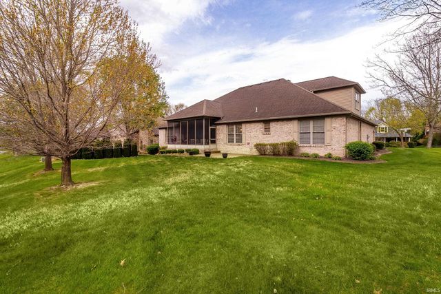 8200 Whitetail Trail, Evansville, IN 47711