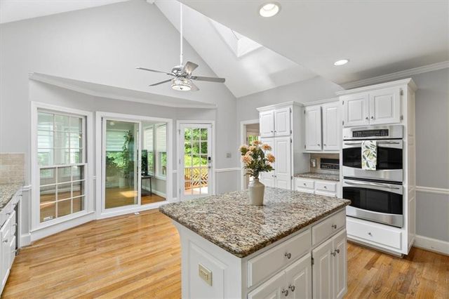 400 Ashdowne Way, Atlanta, GA 30350