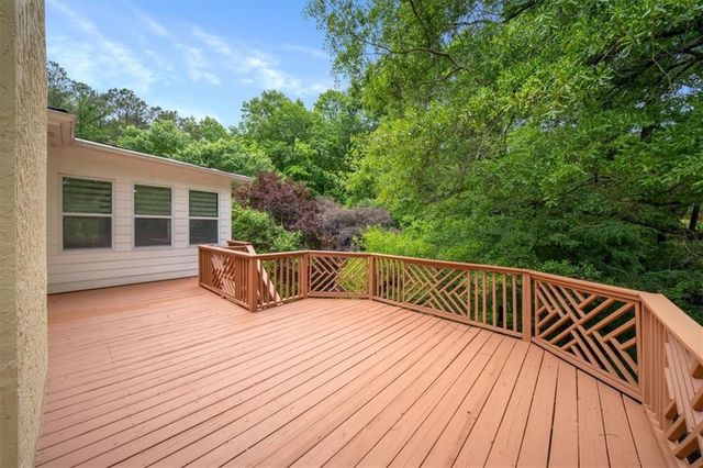 400 Ashdowne Way, Atlanta, GA 30350
