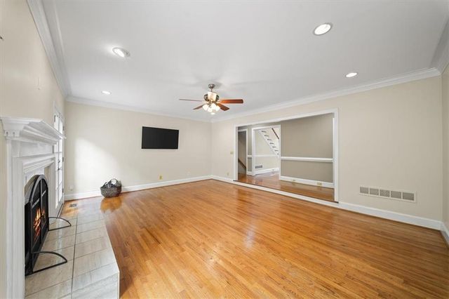 400 Ashdowne Way, Atlanta, GA 30350