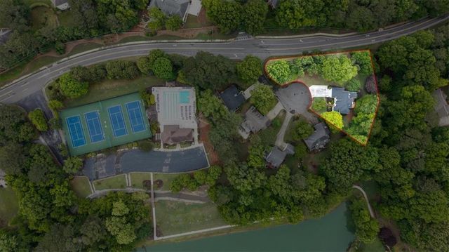 400 Ashdowne Way, Atlanta, GA 30350