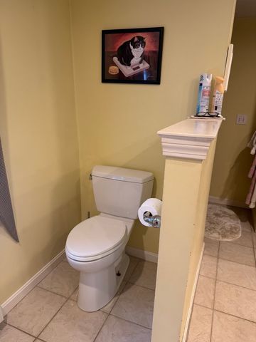 211 Alger St, Brockton, MA 02302