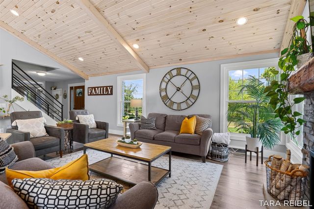 990 Riley Street, Hudsonville, MI 49426