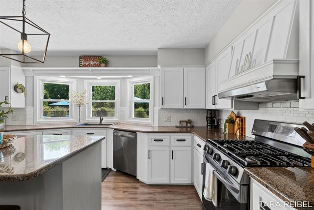 990 Riley Street, Hudsonville, MI 49426