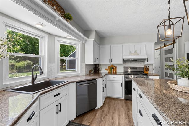 990 Riley Street, Hudsonville, MI 49426