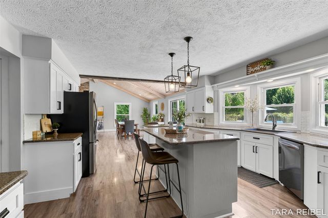 990 Riley Street, Hudsonville, MI 49426