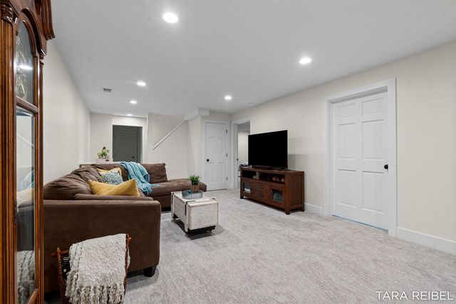 990 Riley Street, Hudsonville, MI 49426