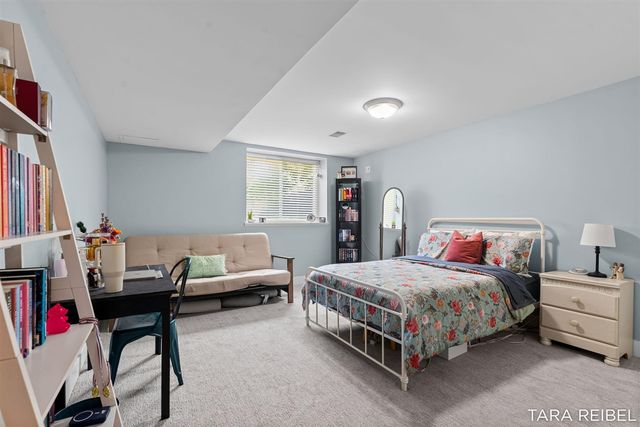 990 Riley Street, Hudsonville, MI 49426