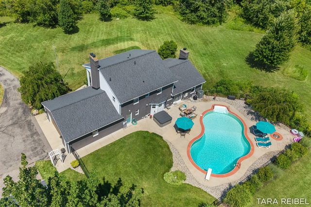 990 Riley Street, Hudsonville, MI 49426