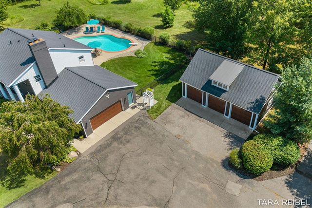 990 Riley Street, Hudsonville, MI 49426